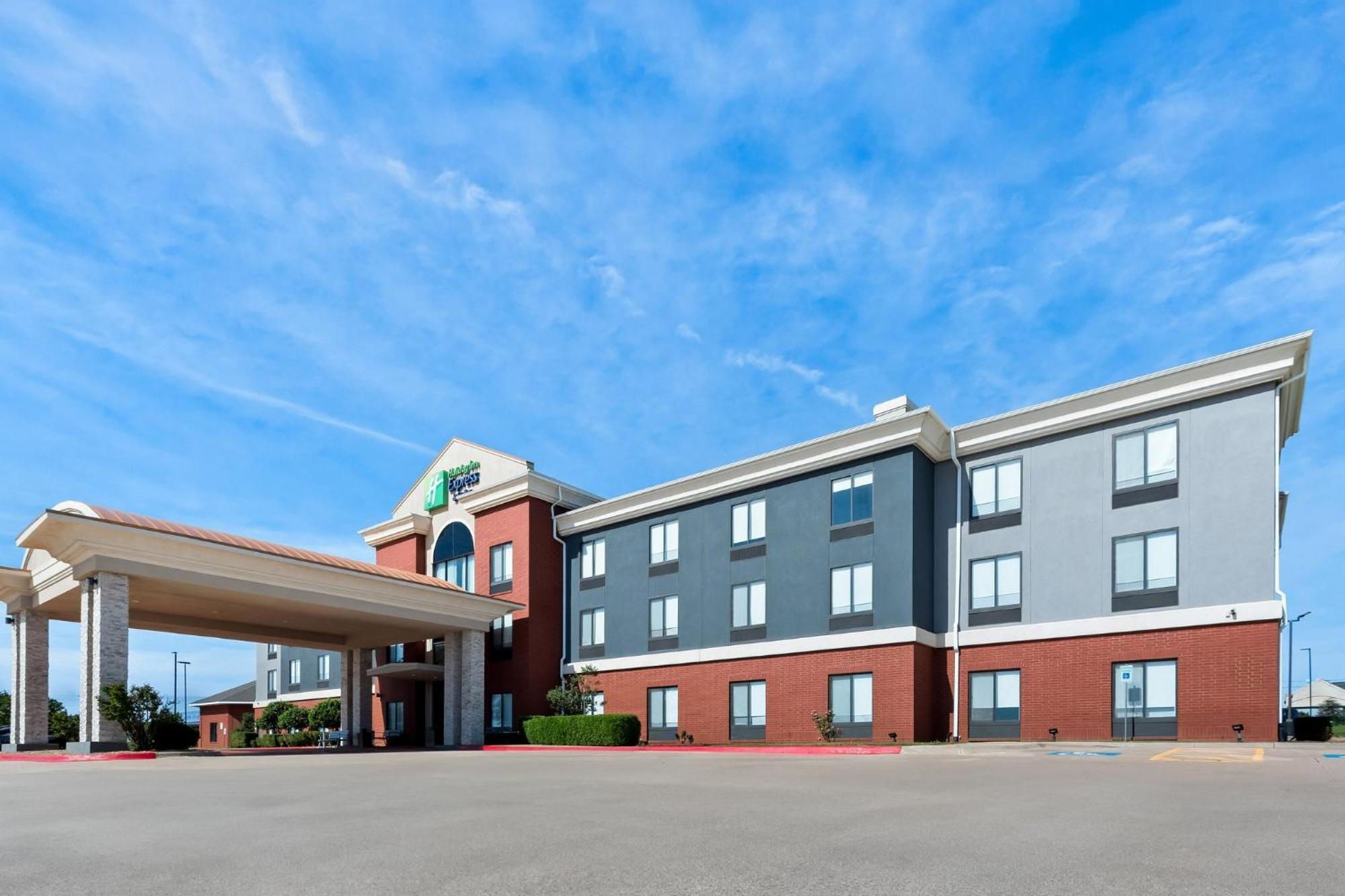 Holiday Inn Express & Suites Perry By Ihg Экстерьер фото